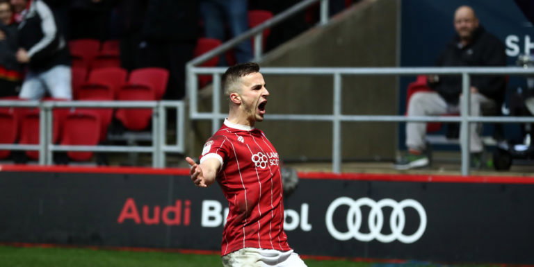 Fulham try to scupper Bryan’s Aston Villa move